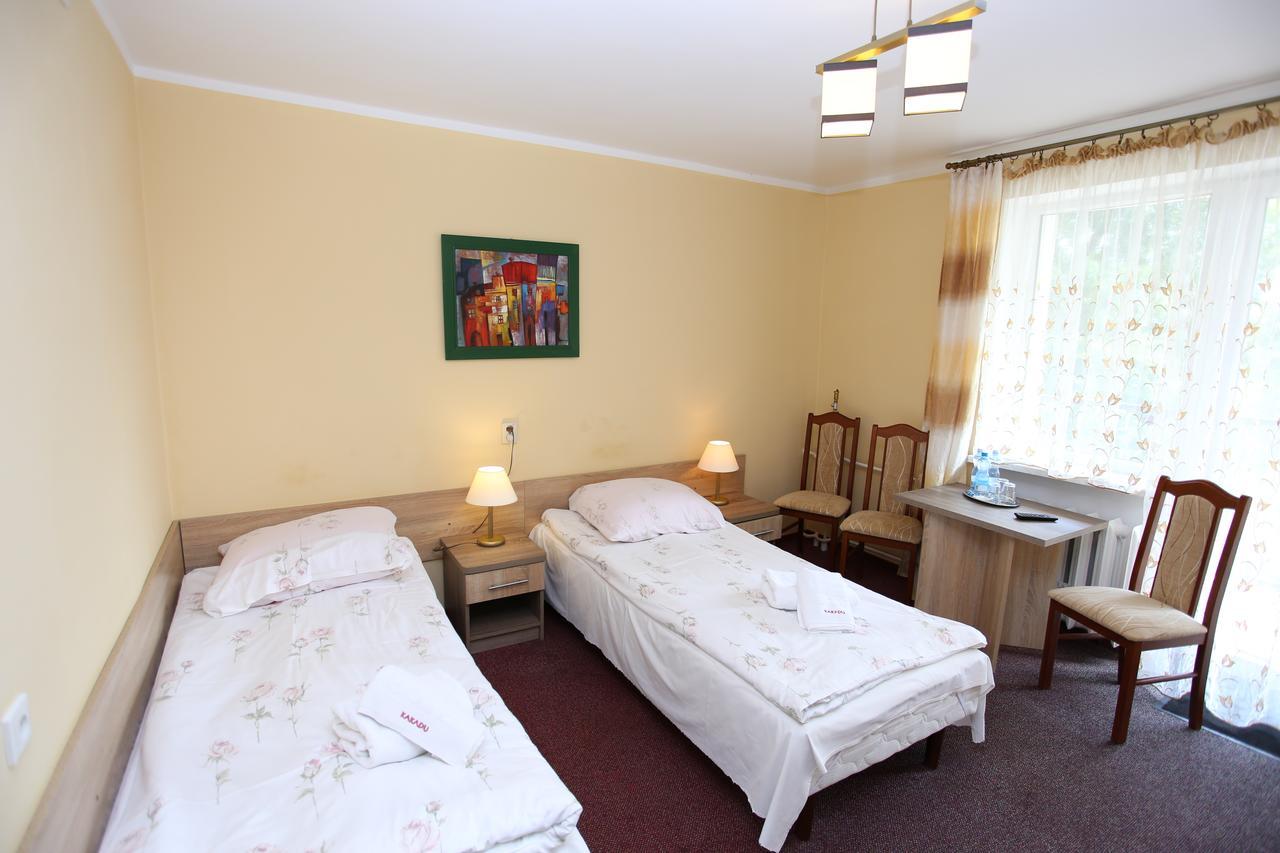 Hotel Kakadu โคนิน ภายนอก รูปภาพ