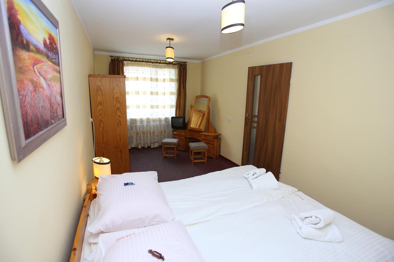 Hotel Kakadu โคนิน ภายนอก รูปภาพ